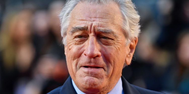 Robert De Niro Having Angry Meltdown Over Divorce And Former Assistant's Lawsuit?