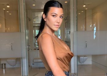 Jennifer Lopez Compliments Kourtney Kardashian’s Booty As She Poses Topless In JLo Skinny Jeans