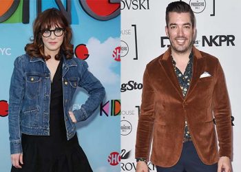 Zooey Deschanel, Jonathan Scott Living Together?