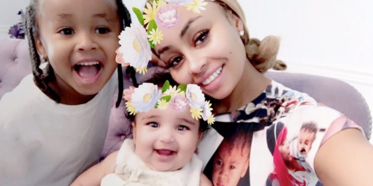 Blac Chyna Has Fun Day Out At Pumpkin Patch With Her Kids Dream And King Cairo