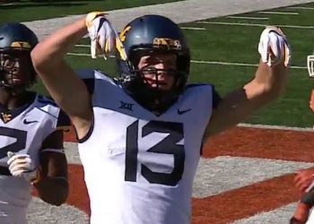 David Sills horns down