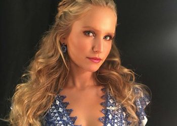 Sailor Brinkley-Cook Remains 'Very Close' To Her Dad After Her Parents' Nasty Divorce, Now He's Engaged To A Woman Her Age