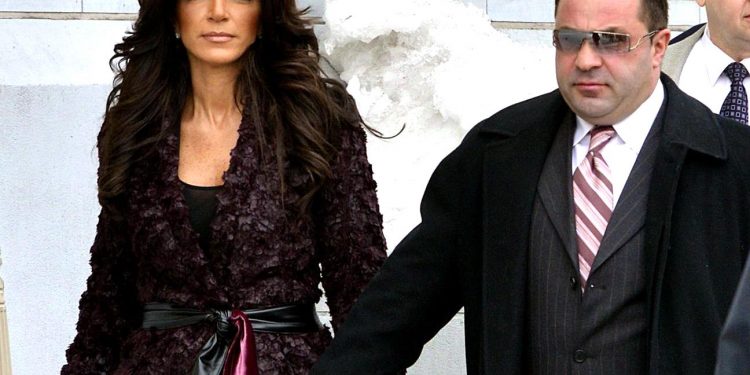 Teresa Giudice Is Yet To Decide Where Her Relationship With Joe Is Going As He Leaves For His Native Italy!