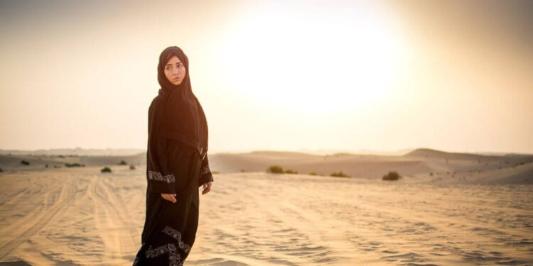 Gucci Mane Wears A Traditional Dress While On Vacation In New Video — His Wife, Keyshia Ka’oir, Had The Best Reaction