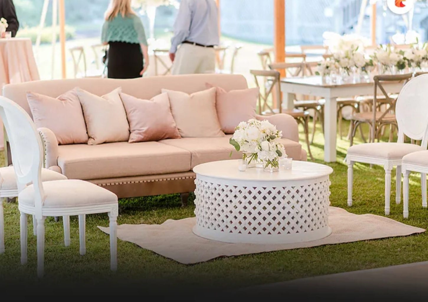 5 Tips on How to Choose Event Furniture in 2023