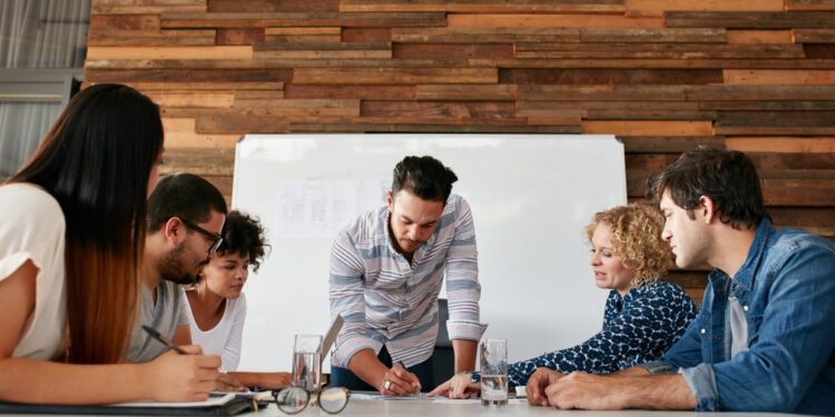 Check Out These Strategies to Establish a Personal Bond With Customers