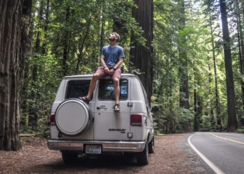 6 Tips For Road Tripping While Working Remotely