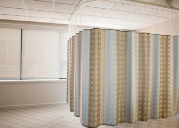 Use of Privacy Curtains to Help Slow the Spread of Diseases