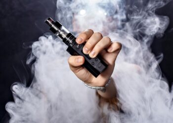 Is It Safe to Mix Vape Juice Flavors