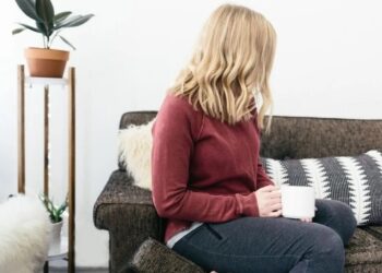 How Work Stress & Anxiety Can Affect Your Love Life