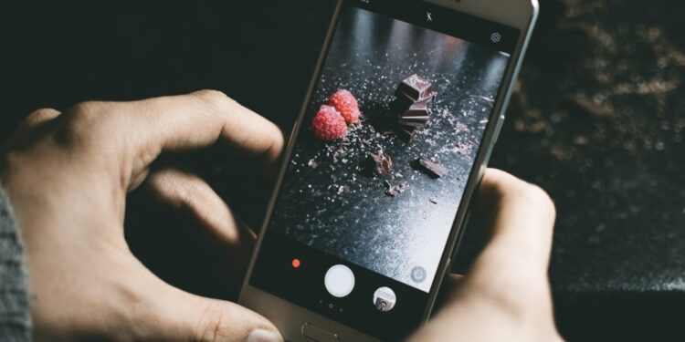 Is Unlocking Your Samsung Galaxy S7 Phone Safe?