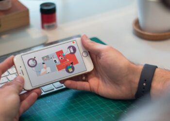 10 Benefits of Explainer Videos for Your Business