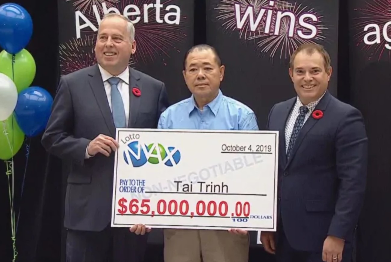 7 Biggest Lottery Wins in Canada