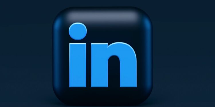 Perfect Video Ad Maker for Your LinkedIn Campaign