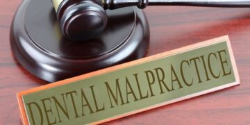 7 Tips For Hiring a Good Dental Implant Malpractice Lawyer