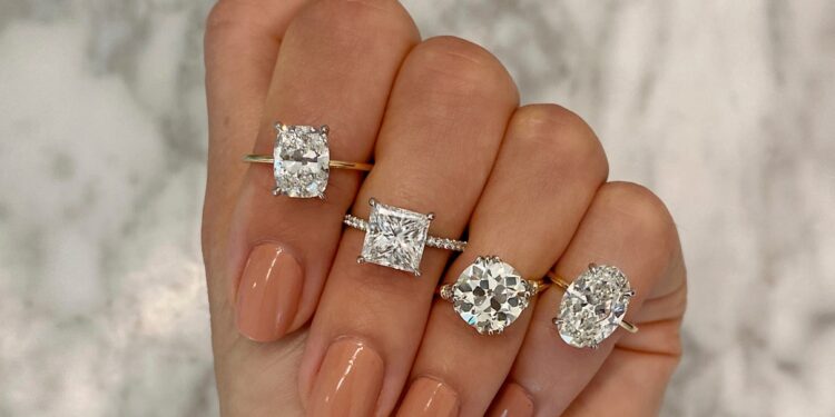 How to Tell if a Ring is an Engagement Ring