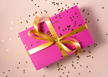 Simple Ways to Make Your Gifts a Bit More Special