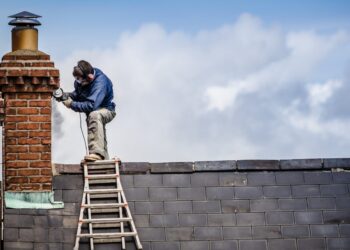 5 Warning Signs Something is Wrong in Your Chimney