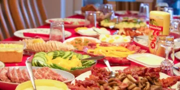 6 Pros and Cons of Preparing Your Christmas Food in Advance
