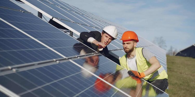 Proposal Service That Increases Solar Sales