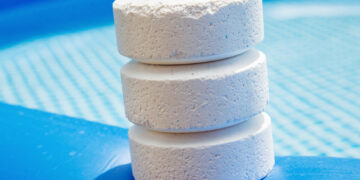 How to Use the Chlorine Tablets in a Hot Tub?
