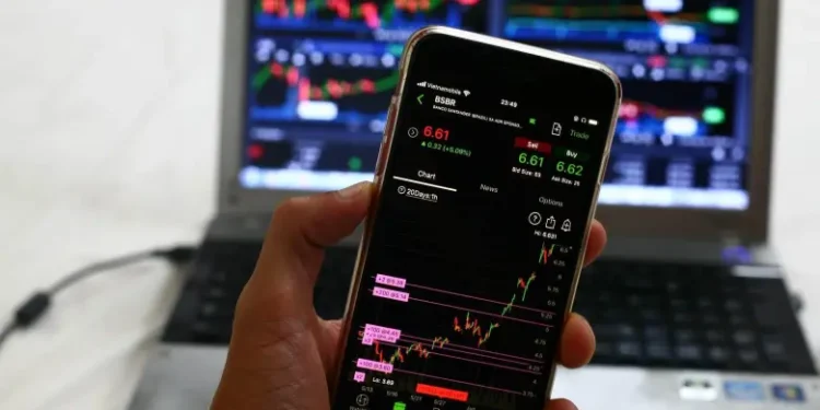 Trading of Options vs. Stocks in the UK