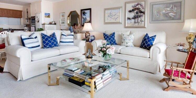 The Fine Art of Choosing Colors for Your Furniture